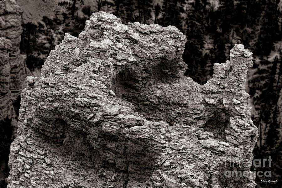 A Bryce Skull Shaped Peak Photograph by Blake Richards