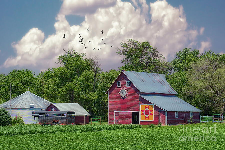Barn Photograph - A Charming Iowa Quilt Barn by Priscilla Burgers