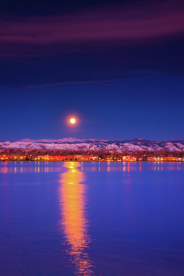 A Colorado Moonset Photograph by John De Bord