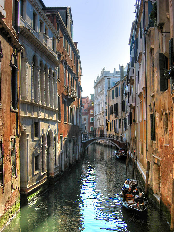A common scene in Venice by Jessica Tabora A common scene in Venice by Jessica Tabora