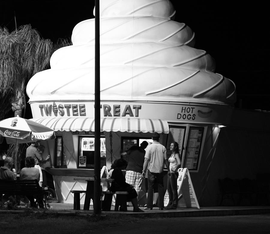 Twistee Treat Photograph by David Ralph Johnson