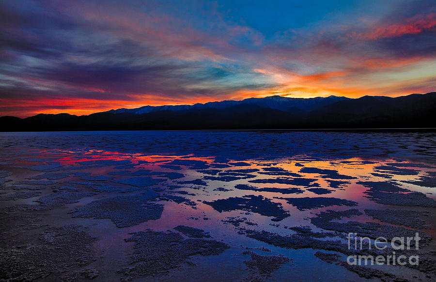 Mountain Photograph - A Death Valley Sunset in the Badwater Basin by Kim Michaels