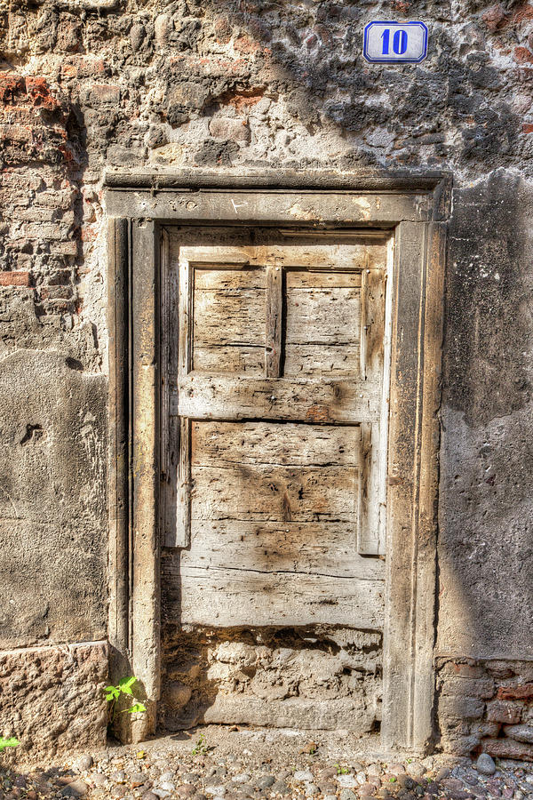 A Door at Number Ten Photograph by W Chris Fooshee