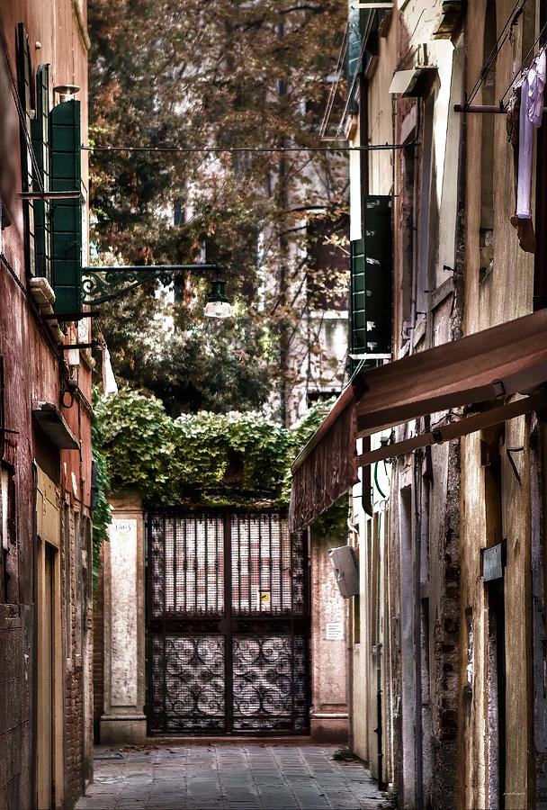 A Doorway in Venice with Oil effect Photograph by Tom Prendergast