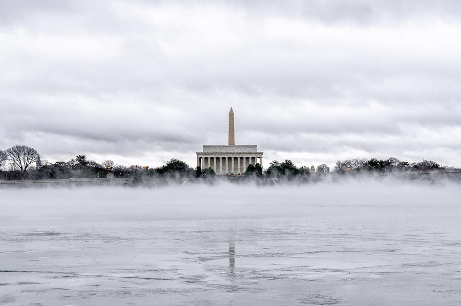 A Foggy Potomac Day Photograph by Robert Powell Fine Art America