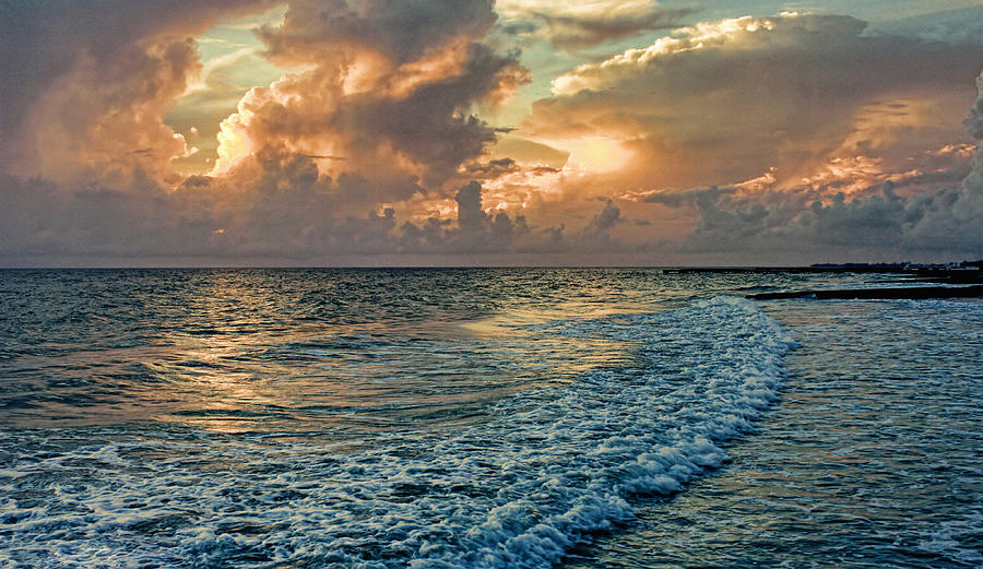 A Gulf Coast Seascape Photograph by HH Photography of Florida