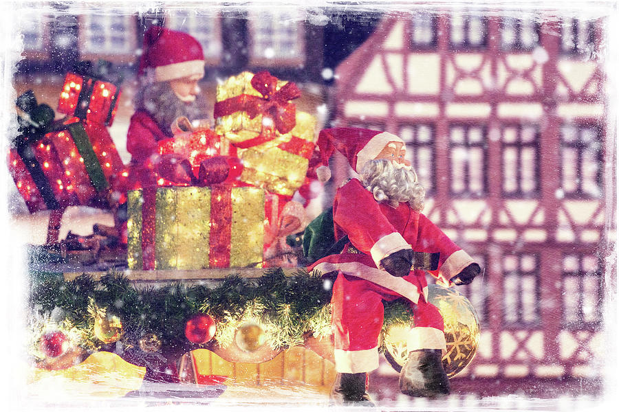 Santa Claus Photograph - A Holly Jolly Christmas by Iryna Goodall