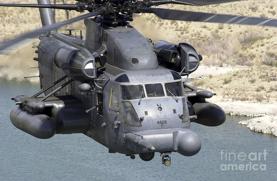 A Mh-53j Pave Low IIie Heavy-lift Photograph by Stocktrek Images