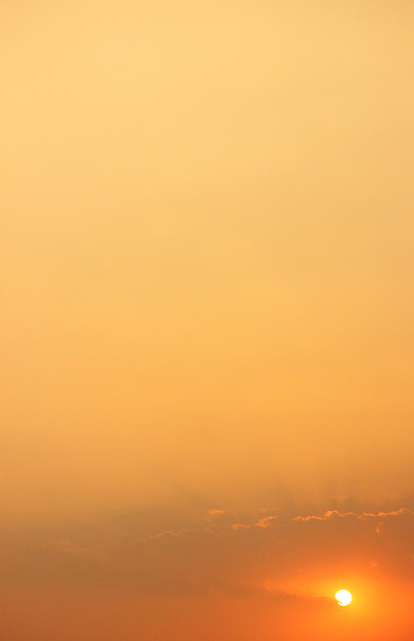 A Minimalistic Sunset Photograph by Prakash Ghai