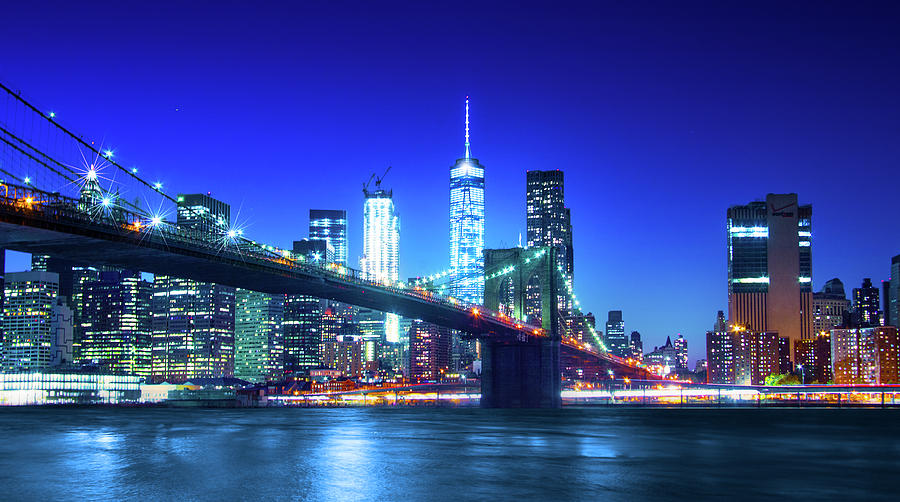A Night at Brooklyn Bridge Photograph by Mark Andrew Thomas