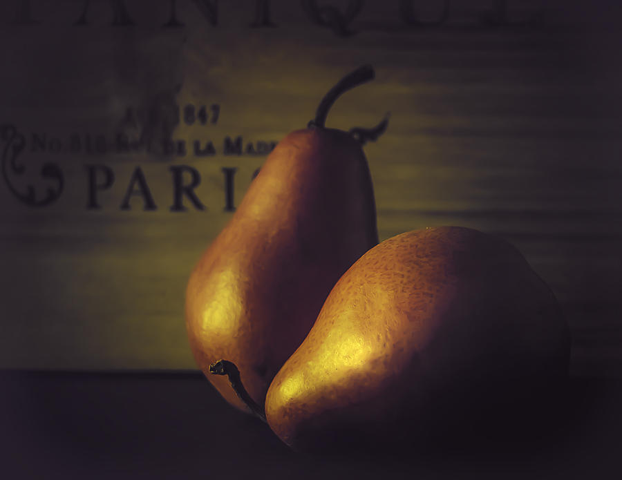 Pear Photograph - A Pair of Pears by Julie Palencia