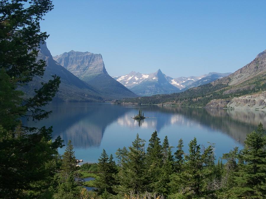 A peak at the Lake Photograph by Greta Skorupski - Fine Art America