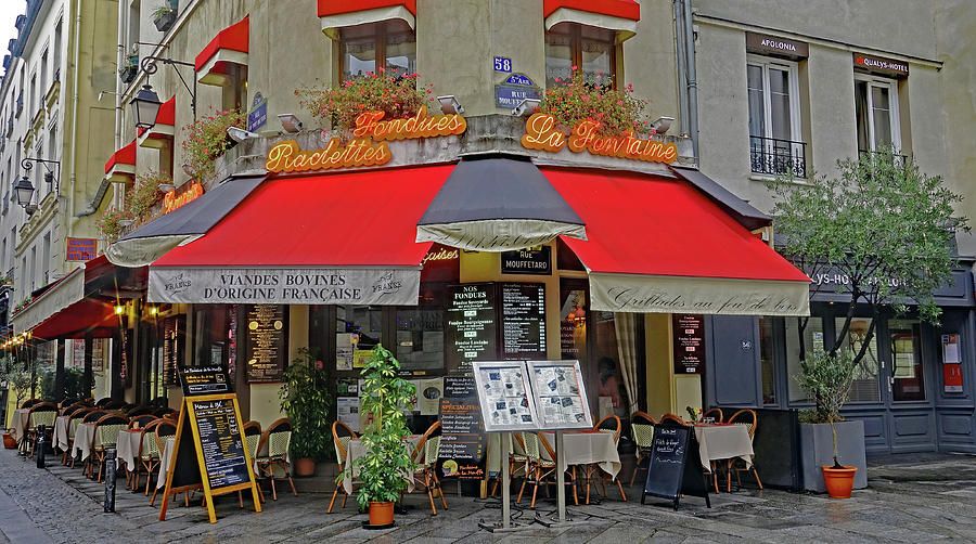 A Quaint Restaurant In Paris, France Photograph by Rick Rosenshein