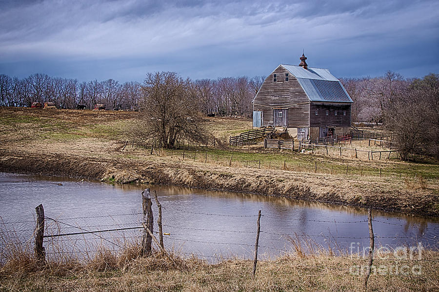 A Rustic Nebraska Barn Photograph by Priscilla Burgers