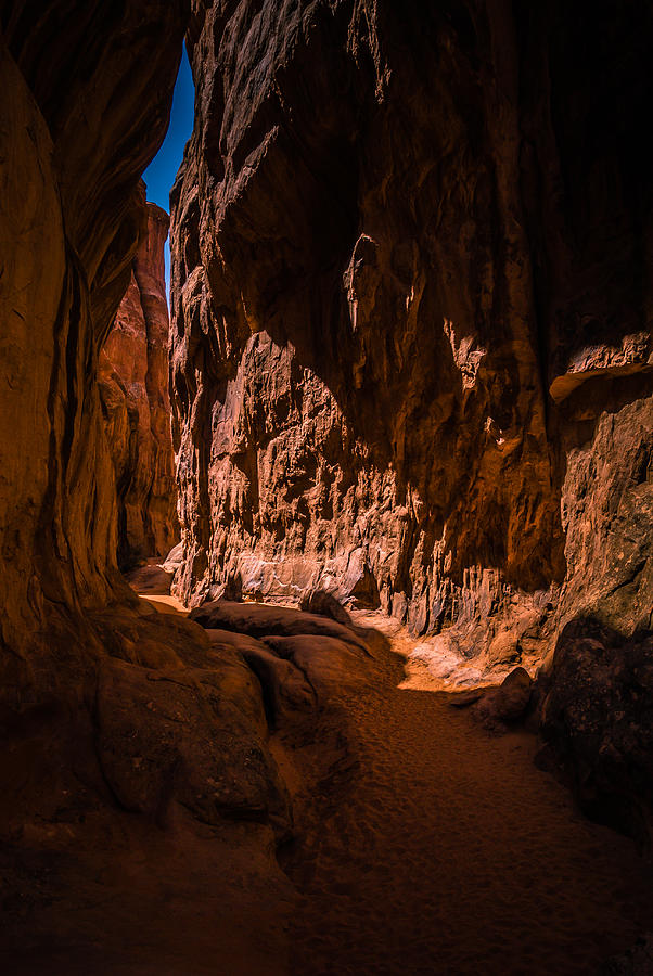 A sandy path. Photograph by Kenneth Byron - Fine Art America