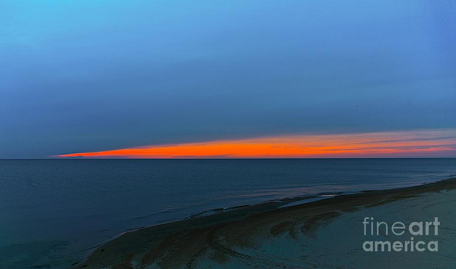 A sliver of sunset Photograph by Robert Pearson