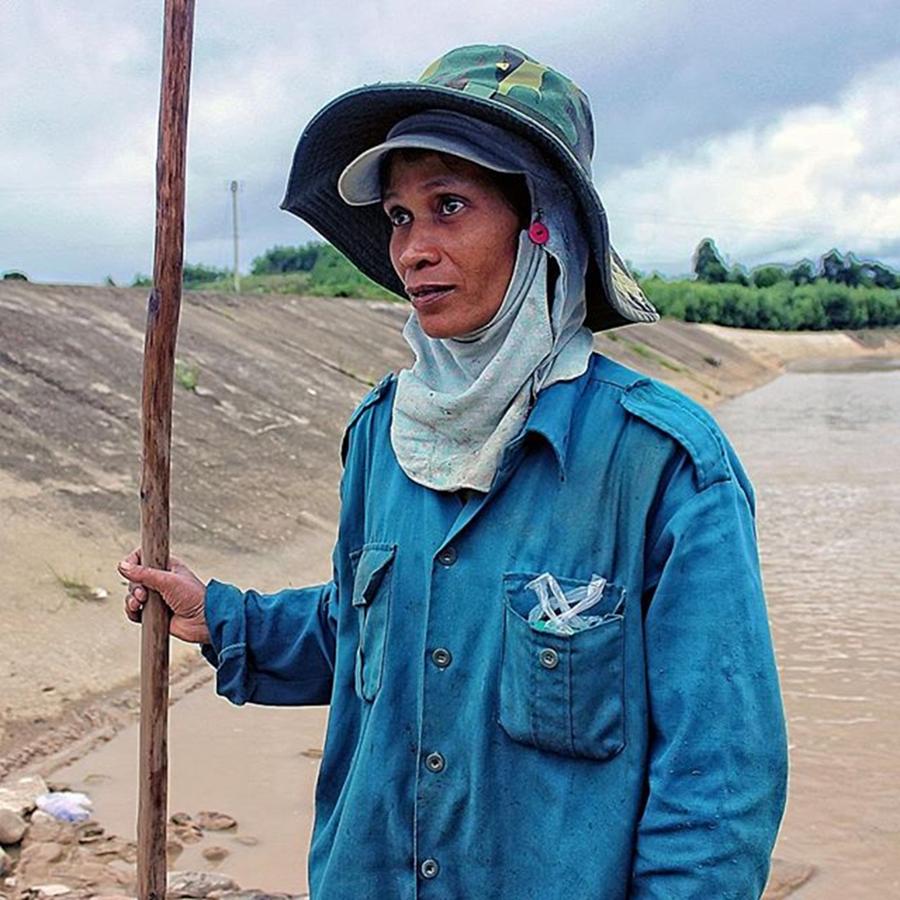 Vietnam Photograph - A Strong Woman Is A Woman Determined To by Jesper Staunstrup