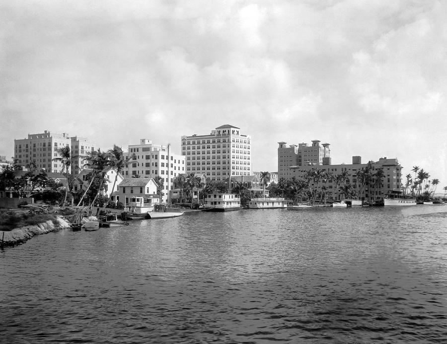 A View Of Miami Photograph by Underwood Archives