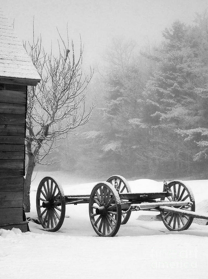 A Wagon in Winter Photograph by Linda Drown
