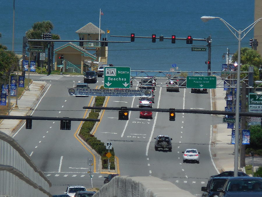 A1A Daytona Beach Shores Photograph by Thomas Zapor