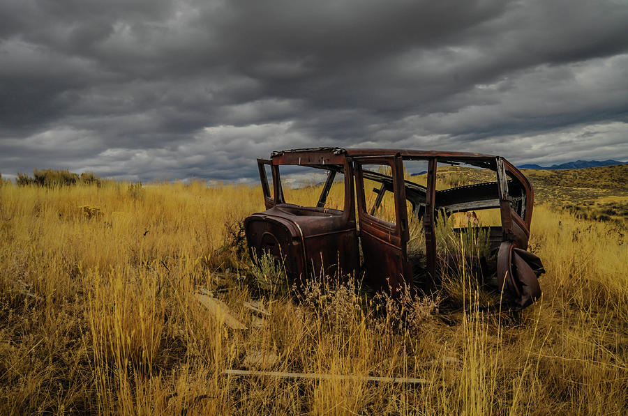 Abandoned Auto by Dave Rennie Abandoned Auto by Dave Rennie
