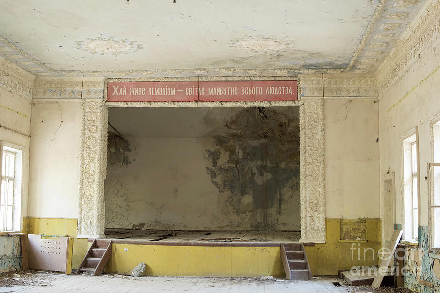 Abandoned Building Interior In Chernobyl Exclusion Zone Photograph by Juli Scalzi
