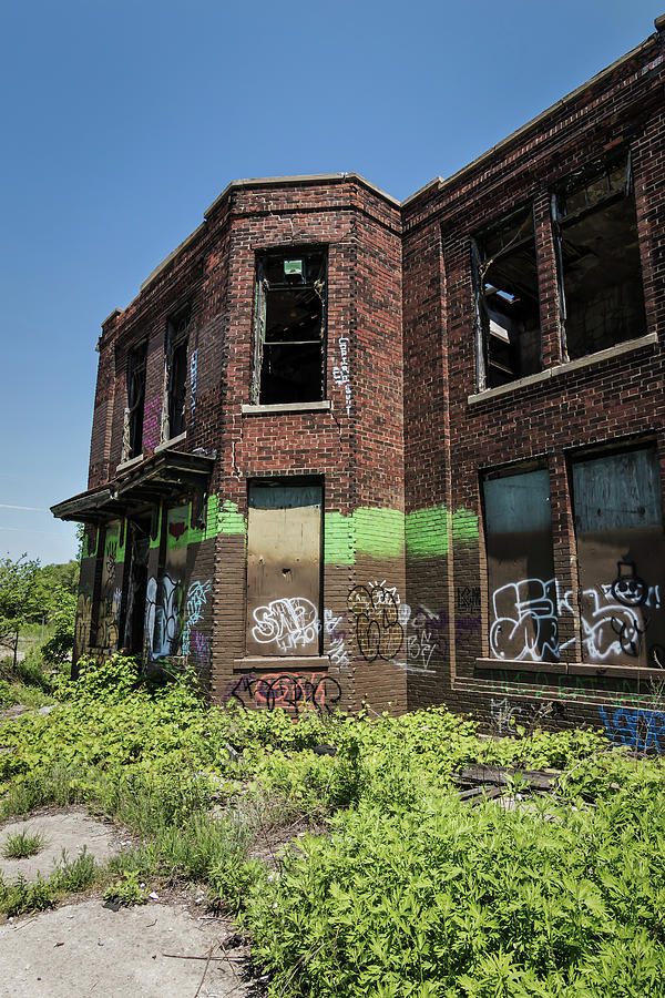 Abandoned Building with Graffiti Photograph by Kim Hojnacki