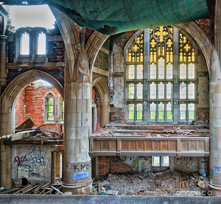 Abandoned City Methodist Church Photograph by Izet Kapetanovic