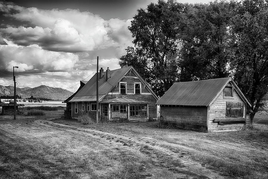 Abandoned Farm Photograph by Hugh Smith
