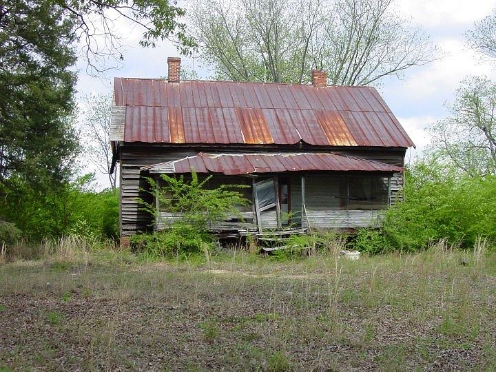 Abandoned Farmhouse 2 Photograph by Quwatha Valentine
