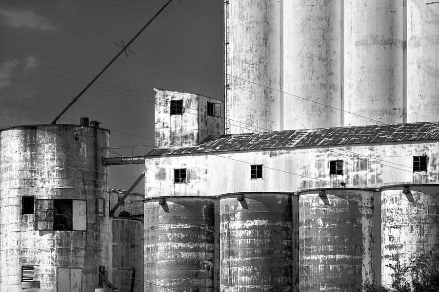 Abandoned Grain Elevator Katy, Texas Photograph by Gerard Harrison