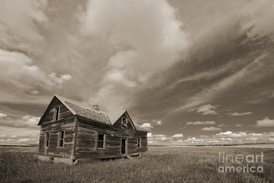 Abandoned House No 10 6152 Photograph by Ken DePue