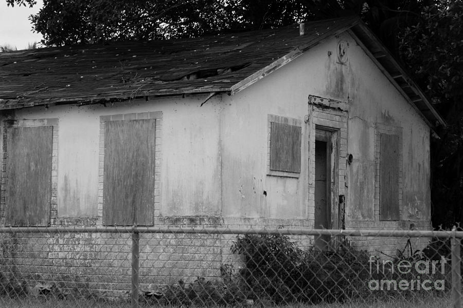 Abandoned  Photograph by Mesa Teresita