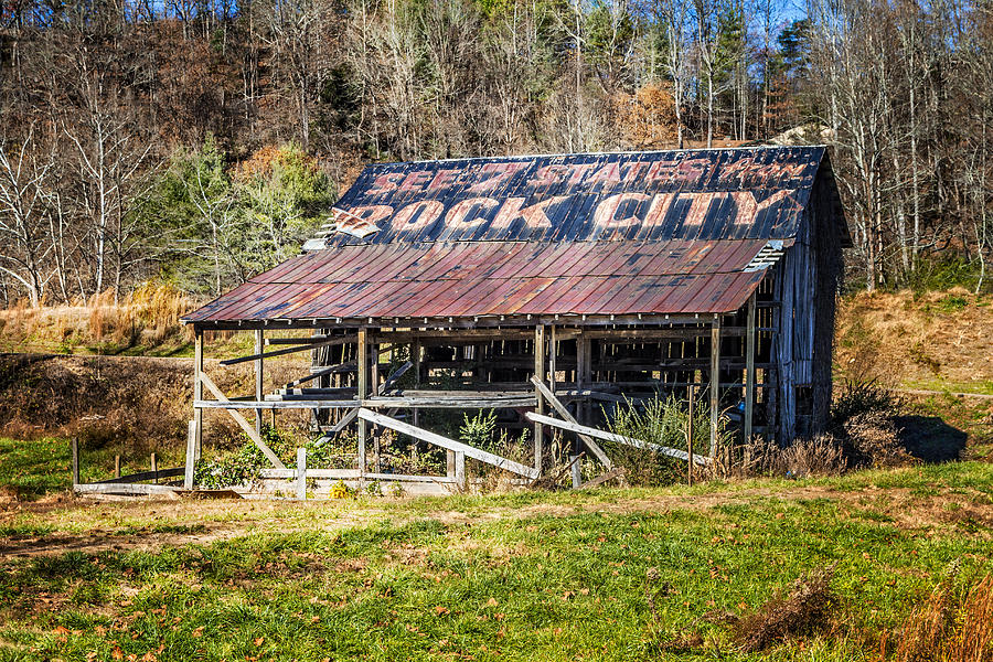 Barn Photograph - Abandoned Rock City Barn by Debra and Dave Vanderlaan