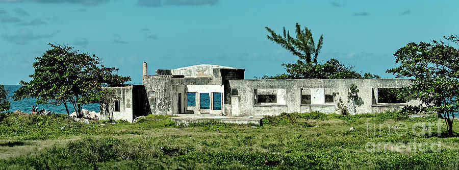 Abandoned Waterfront House in Jamaica Photograph by David Oppenheimer