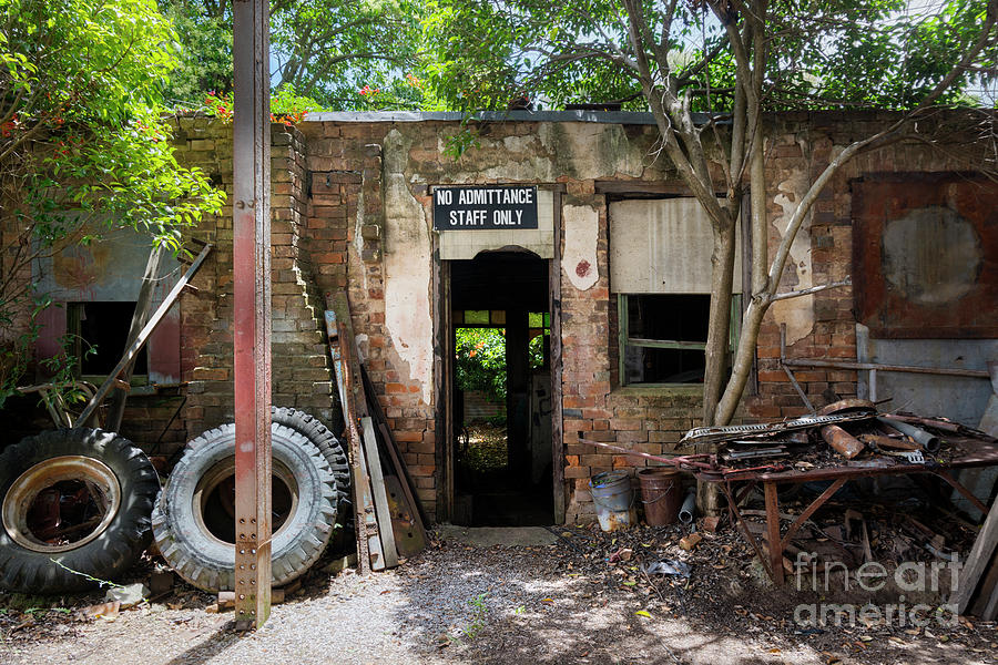 Abandoned Workshop Photograph by Stuart Row