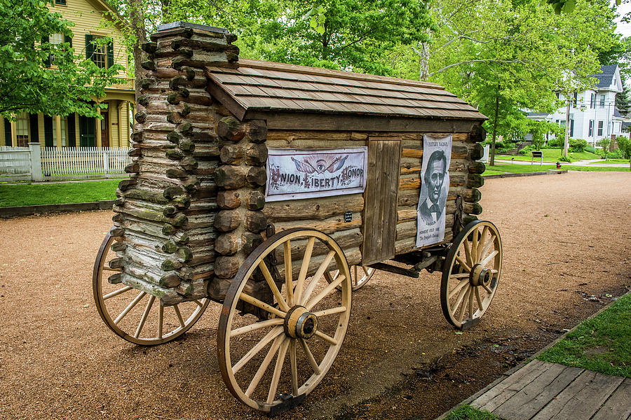 Abe Lincoln Campaign Wagon Photograph by Paul Freidlund