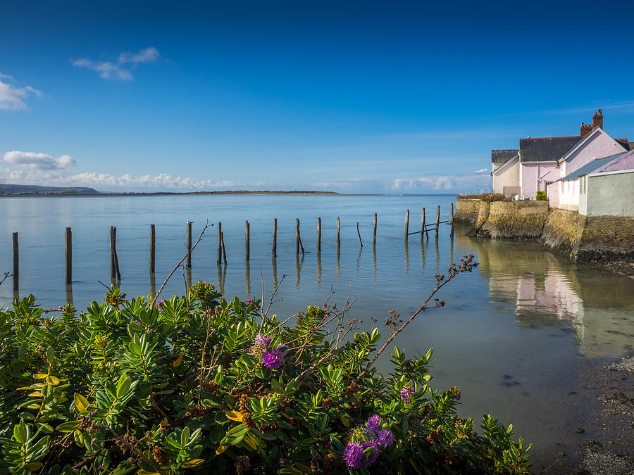Aberdovey Waterfront Cottages Photograph by Mark Llewellyn