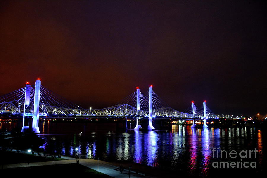 Abraham Lincoln Bridge at Night Photograph by FineArtRoyal Joshua Mimbs
