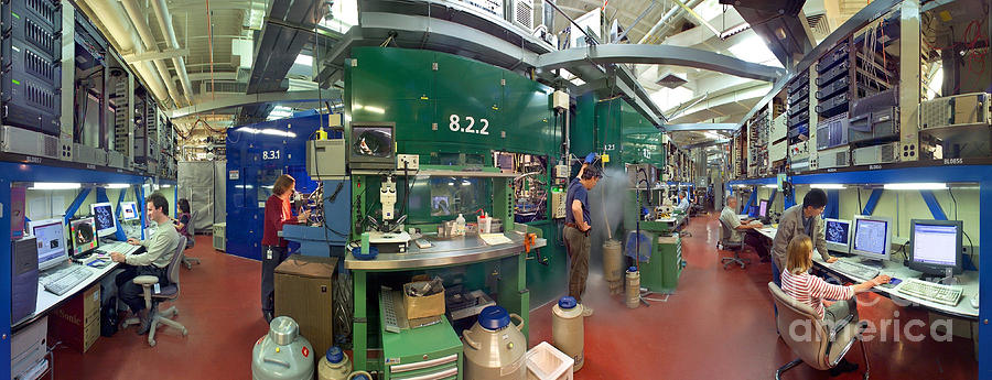 Advanced Light Source Beamline 8.2.2 Photograph by Science Source