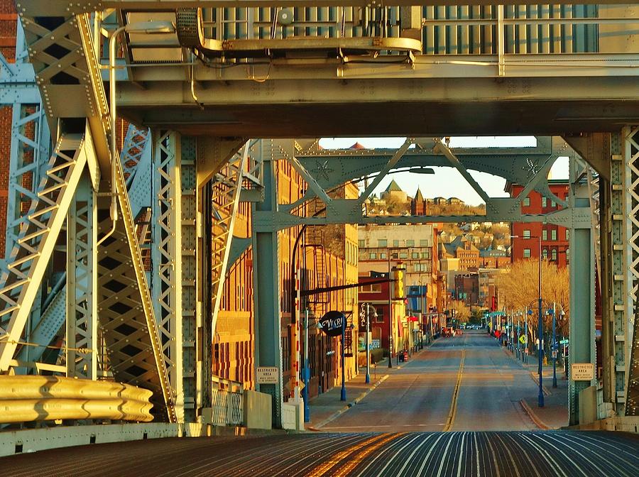 Duluth Photograph - Aerial Lift Bridge-early-morning light by Jan Swart
