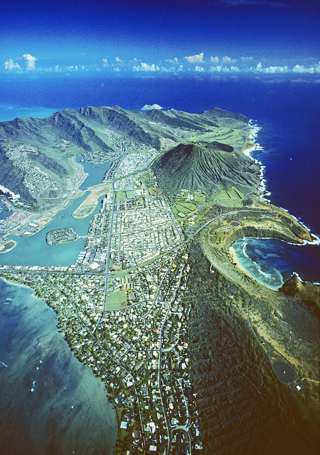 Paradise Photograph - Aerial Of Eastern Oahu by Carl Shaneff - Printscapes