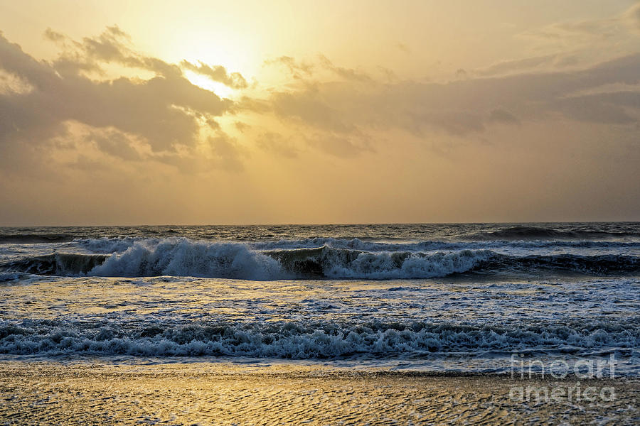 Sunset Photograph - Afternoon At The Beach by Paul Mashburn