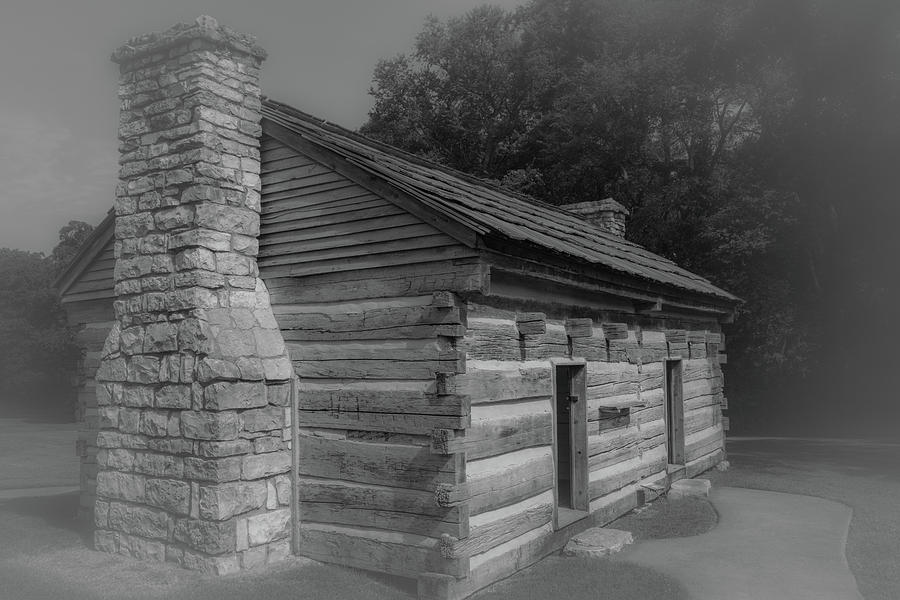 Andrew Jackson Photograph - Aged Cabin at The Hermitage by James L Bartlett