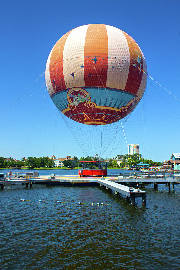 Air Balloon Photograph by Carlos Diaz