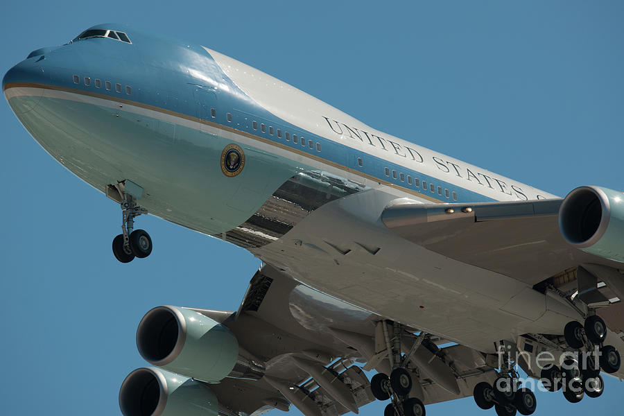 Air Force One Final Approach Into Charleston Sc Photograph