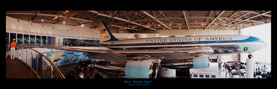 Air Force One - Ronald Reagan Library Photograph by Glenn McCarthy Art and Photography