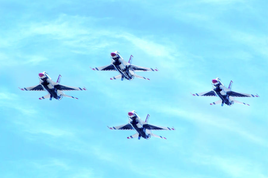 Air Force Thunderbirds Photograph by Mark Andrew Thomas
