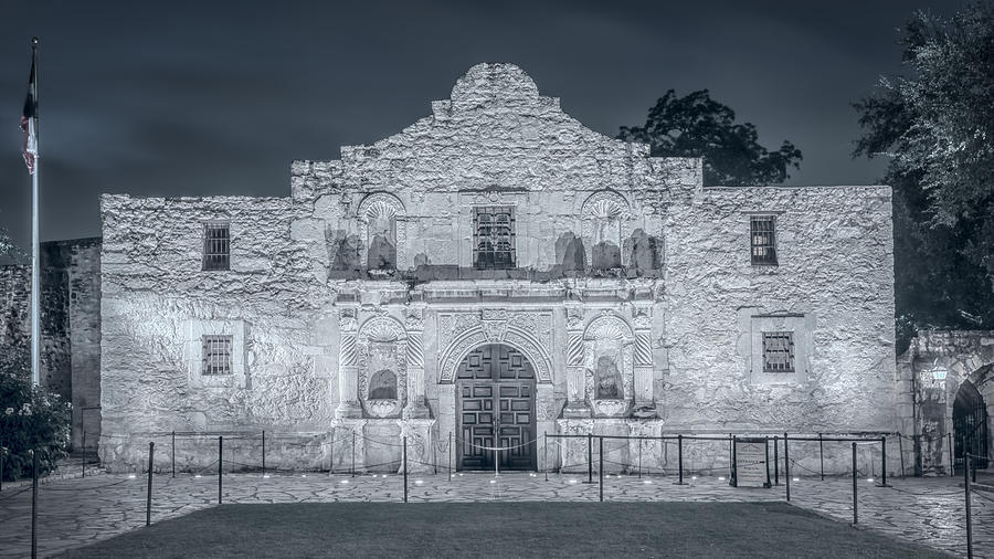 Alamo Dawn II Photograph by Joan Carroll