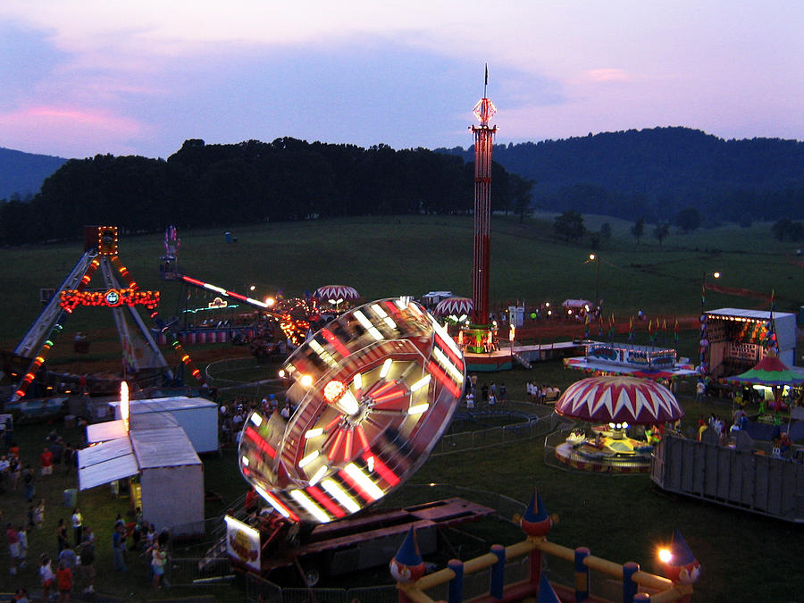 Albemarle County Fair Sunset Photograph by Richard Singleton Fine Art